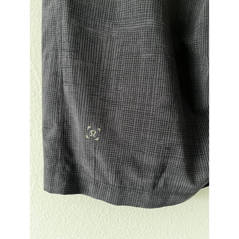 Lululemon T.H.E. Short 9" Linerless Grid Lines Deep Coal Black size small - Picture 10 of 13